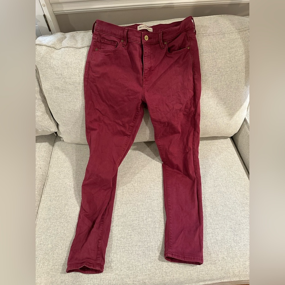 Gap True Skinny High Waisted sculpt 29 regular size 8 red jeans